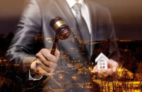Real Estate Lawyer2